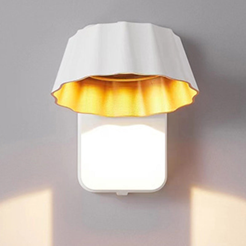 Contemporary Industrial Aluminum Pleated Round Shade LED Outdoor Waterproof Wall Sconce Lamp For Garden